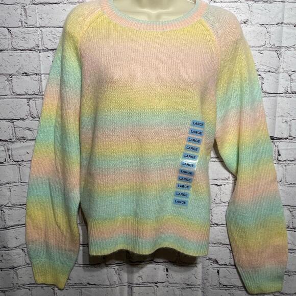 NWT sweater - Picture 8 of 8